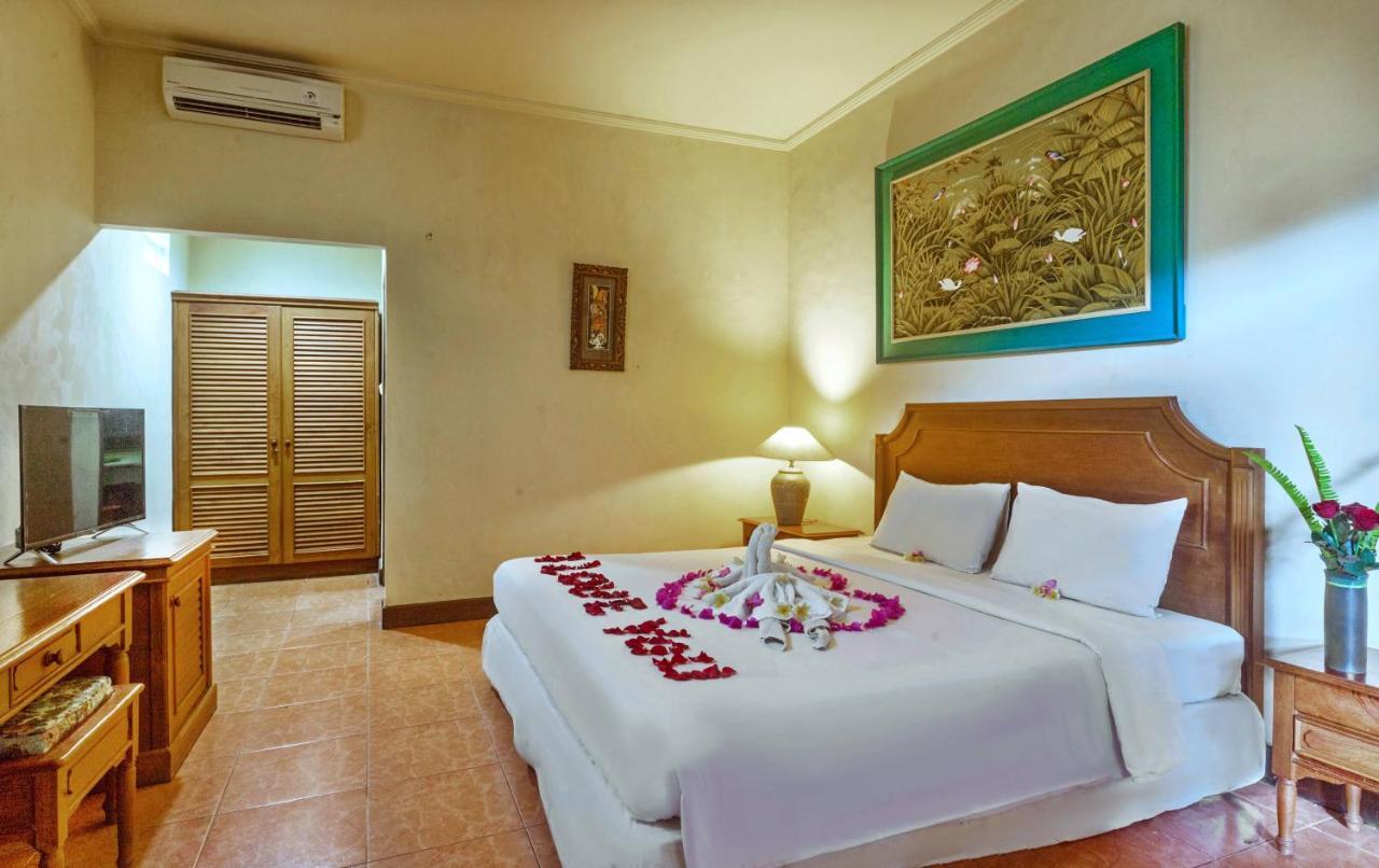 Dewi Sinta Hotel And Restaurant Танах Лот Экстерьер фото