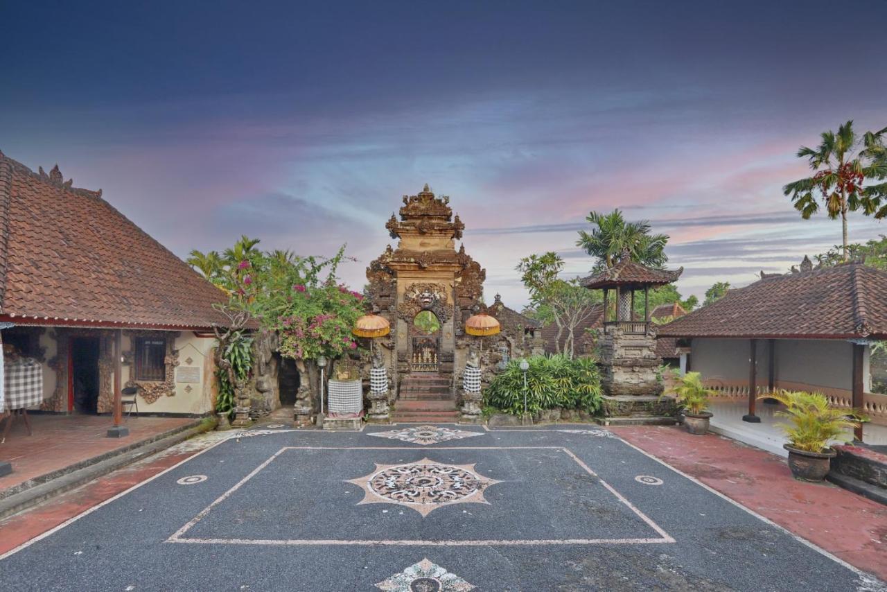 Dewi Sinta Hotel And Restaurant Танах Лот Экстерьер фото