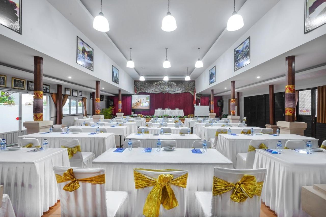 Dewi Sinta Hotel And Restaurant Танах Лот Экстерьер фото