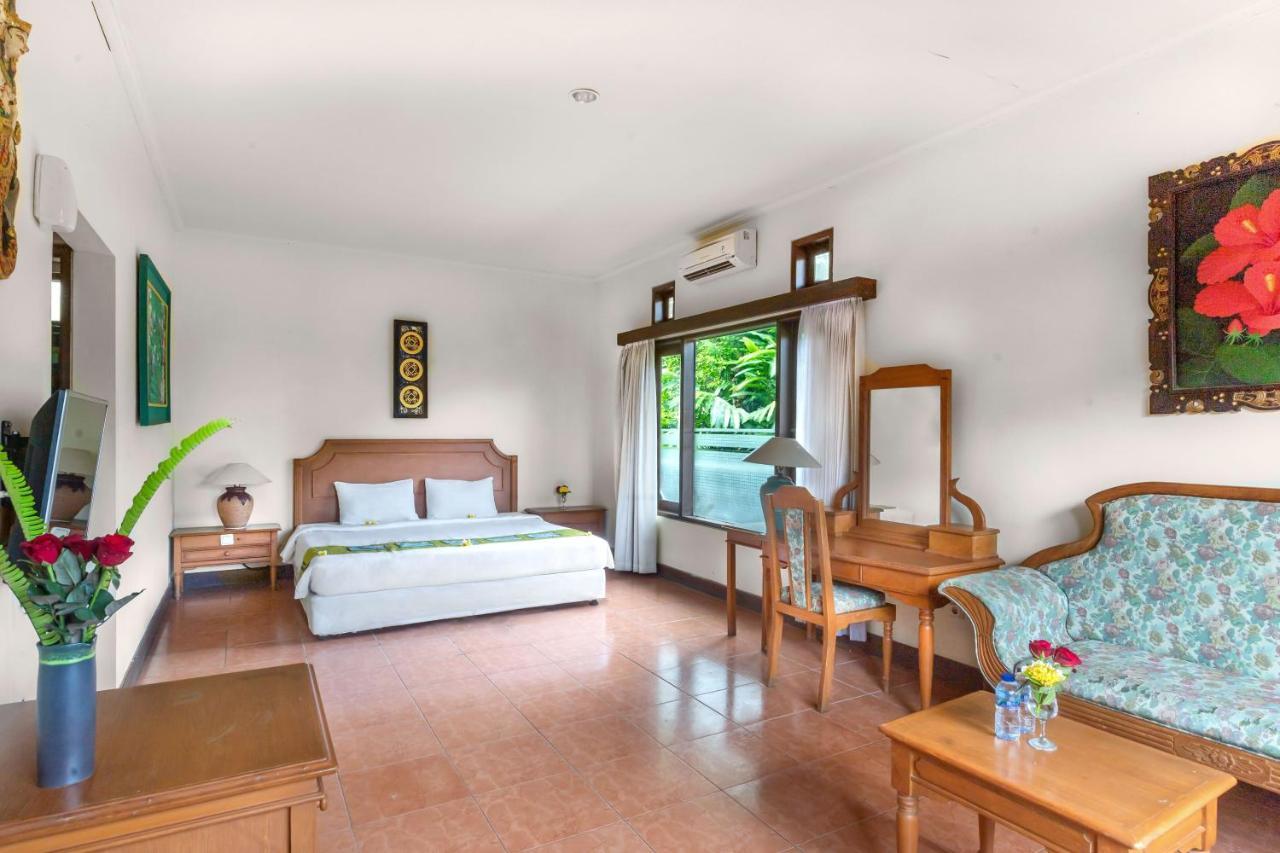 Dewi Sinta Hotel And Restaurant Танах Лот Экстерьер фото